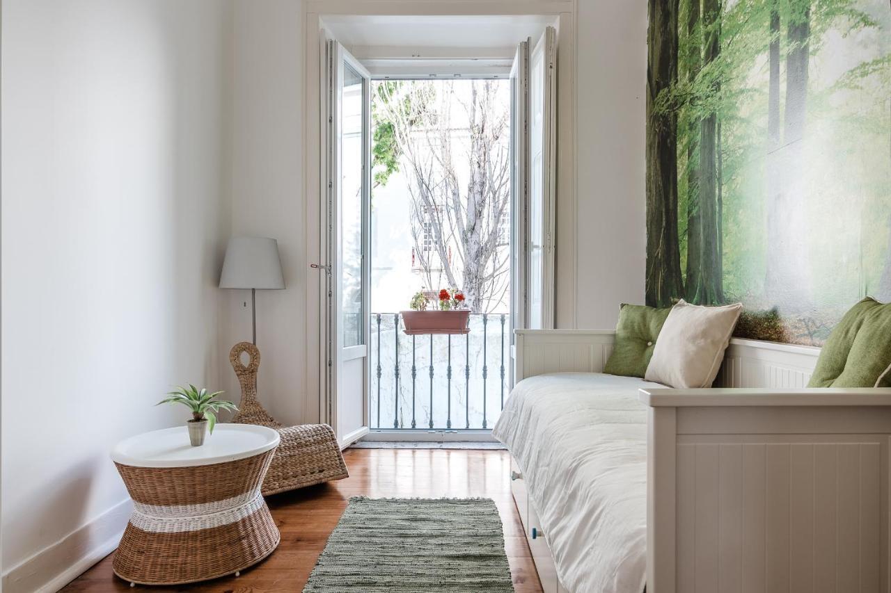 Elegant 3 Bedroom Flat With View In Principe Real Lisbon Exterior photo