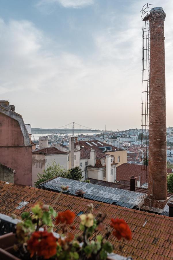 Elegant 3 Bedroom Flat With View In Principe Real Lisbon Exterior photo