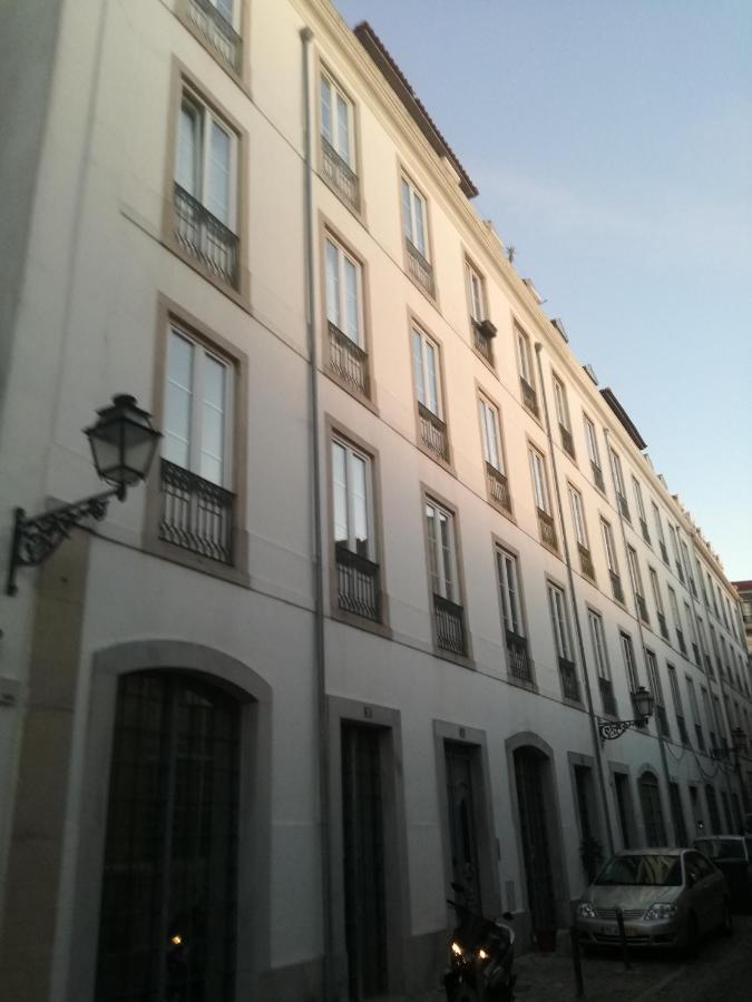 Elegant 3 Bedroom Flat With View In Principe Real Lisbon Exterior photo